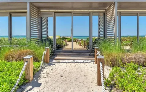 18975 Collins Avenue Sunny Isles Beach FL 33160
