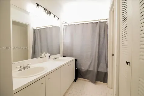 14615 SW 142nd Place Circle Miami FL 33186