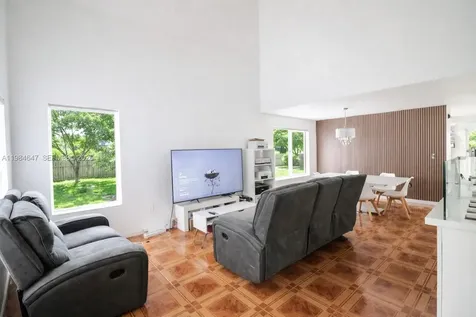 14615 SW 142nd Place Circle Miami FL 33186
