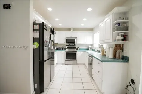 14615 SW 142nd Place Circle Miami FL 33186