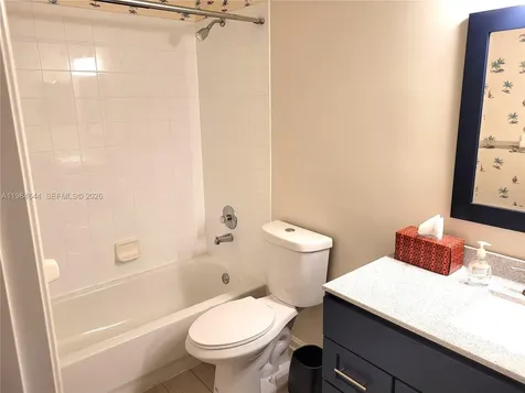 5823 Plum Harbor Circle Tamarac FL 33321