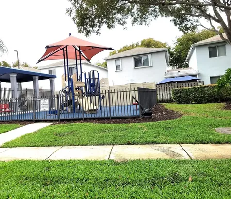 5823 Plum Harbor Circle Tamarac FL 33321