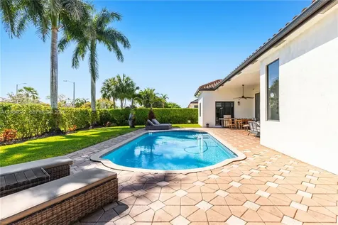 1479 SW 159th Terrace Pembroke Pines FL 33027