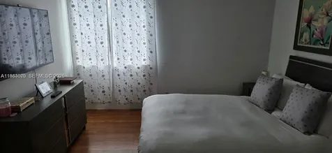 21255 NE 8th Place Miami FL 33179