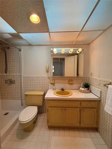 3860 NE 170th Street North Miami Beach FL 33160