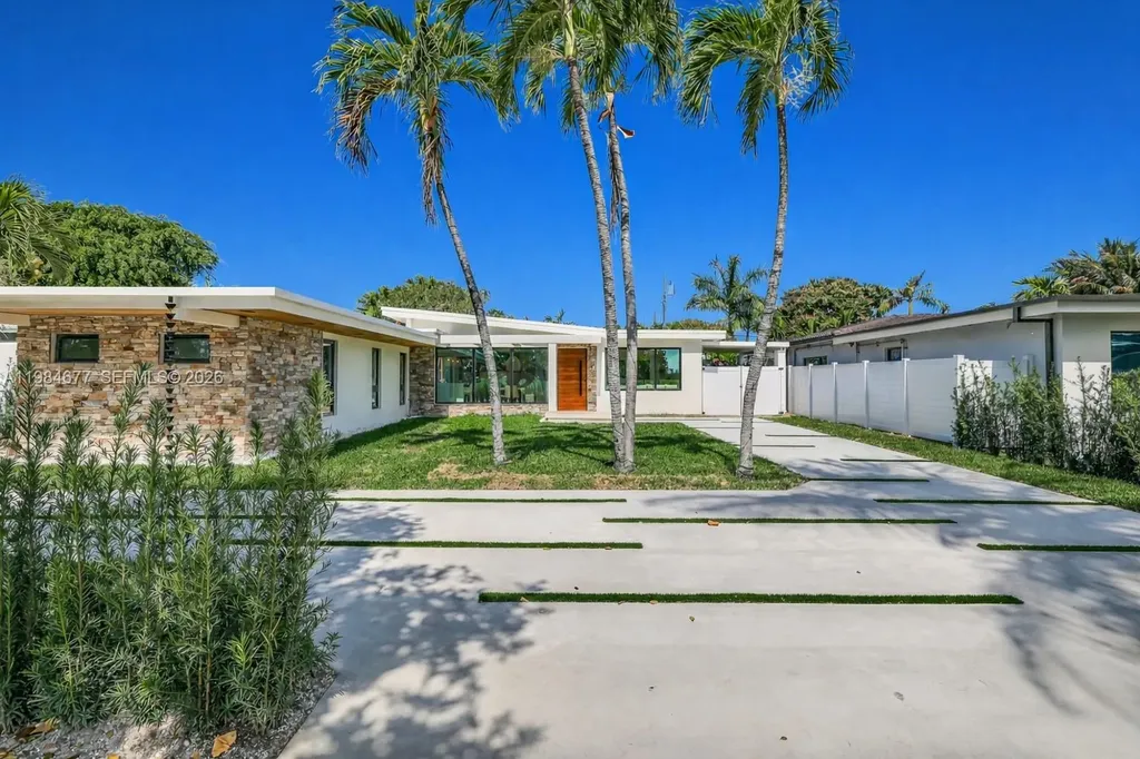 905 Fairway Drive Miami Beach FL 33141