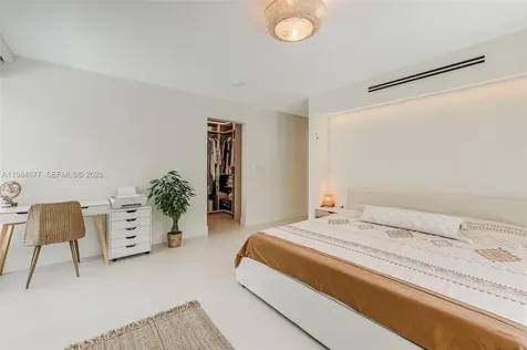 905 Fairway Drive Miami Beach FL 33141