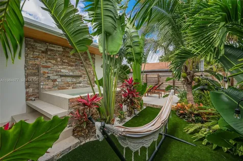 905 Fairway Drive Miami Beach FL 33141