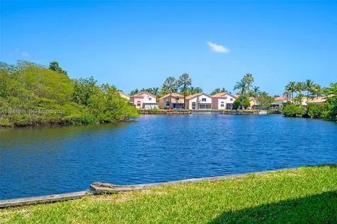 1086 SE 5th Court Dania Beach FL 33004