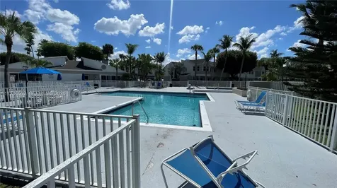 17505 NW 67th Place Hialeah FL 33015