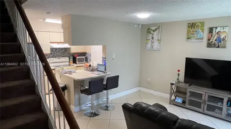 17505 NW 67th Place Hialeah FL 33015