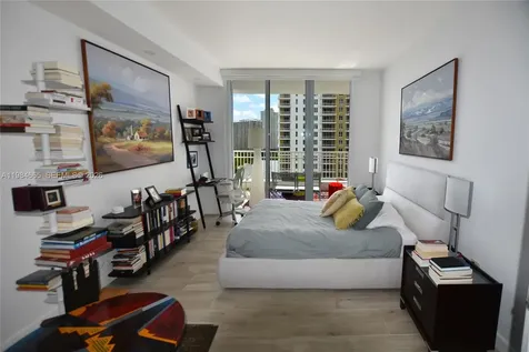 801 Brickell Key Boulevard Miami FL 33131