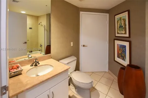 801 Brickell Key Boulevard Miami FL 33131