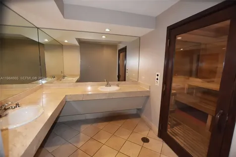 801 Brickell Key Boulevard Miami FL 33131