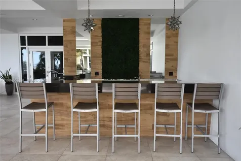 801 Brickell Key Boulevard Miami FL 33131