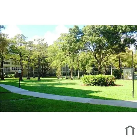 2998 NW 48th Terrace Lauderdale Lakes FL 33313