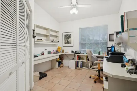 15201 S Wilshire Circle S Pembroke Pines FL 33027