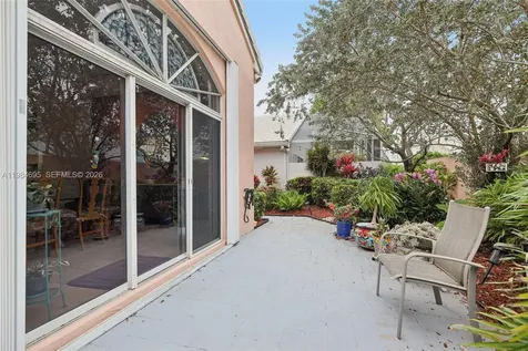 15201 S Wilshire Circle S Pembroke Pines FL 33027