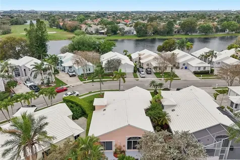 15201 S Wilshire Circle S Pembroke Pines FL 33027
