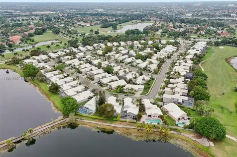 15201 S Wilshire Circle S Pembroke Pines FL 33027