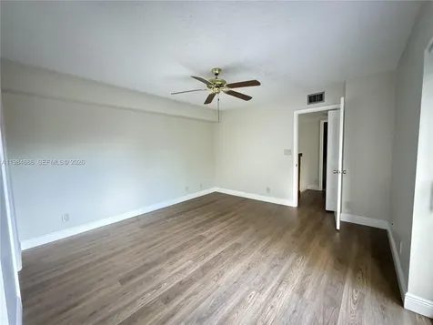 716 NW 98th Way Plantation FL 33324