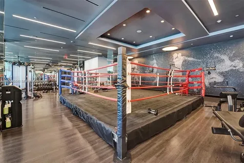 851 NE 1st Avenue Miami FL 33132