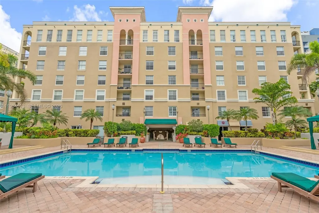 520 SE 5th Avenue Fort Lauderdale FL 33301