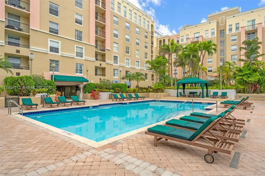 520 SE 5th Avenue Fort Lauderdale FL 33301
