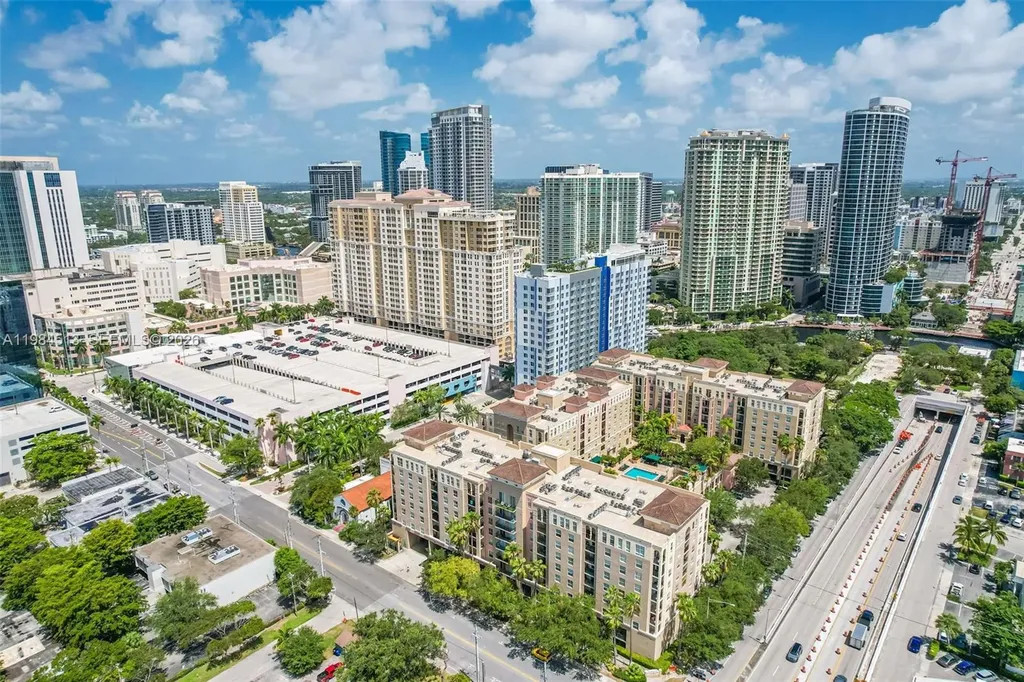 520 SE 5th Avenue Fort Lauderdale FL 33301