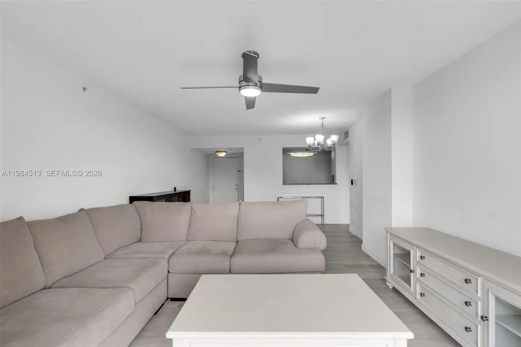 520 SE 5th Avenue Fort Lauderdale FL 33301