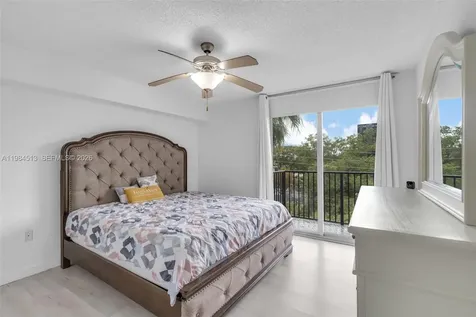 520 SE 5th Avenue Fort Lauderdale FL 33301