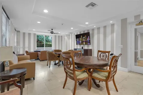 520 SE 5th Avenue Fort Lauderdale FL 33301
