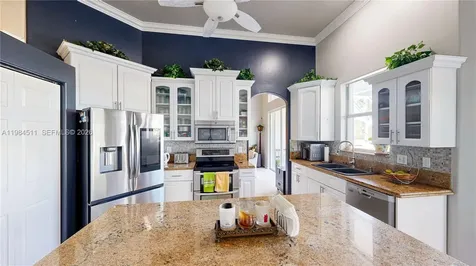 2835 Fairways Drive Homestead FL 33035