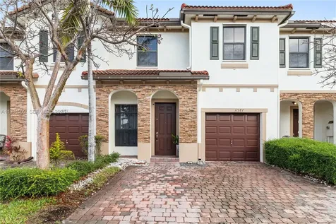 11387 SW 232nd Terrace Homestead FL 33032