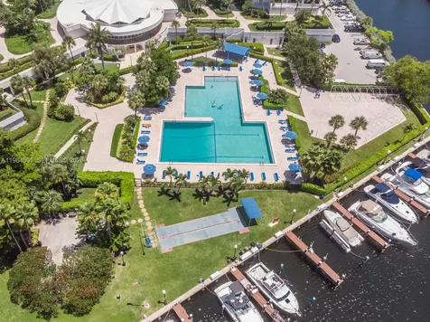 2500 Parkview Drive Hallandale Beach FL 33009
