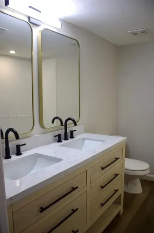 3001 N Oakland Forest Drive Oakland Park FL 33309