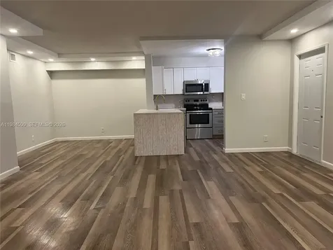 3001 N Oakland Forest Drive Oakland Park FL 33309