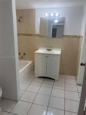 16701 NE 14th Avenue Miami FL 33162