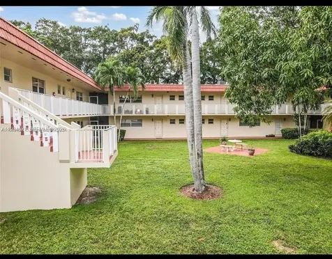 14901 SW 4th Street Pembroke Pines FL 33027