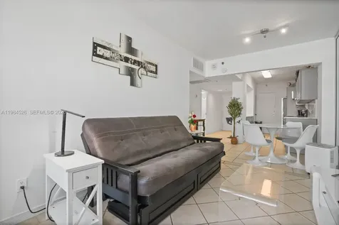 100 Lincoln Road Miami Beach FL 33139