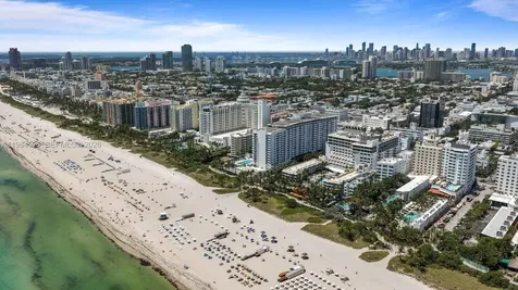 100 Lincoln Road Miami Beach FL 33139