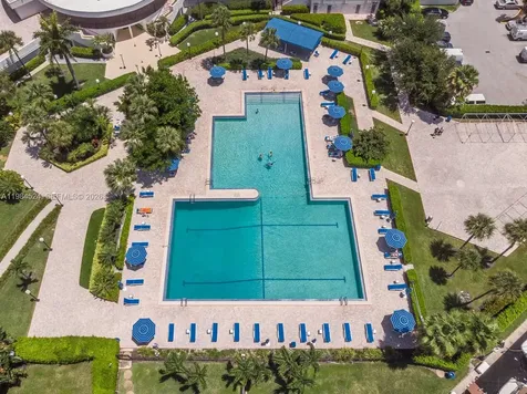 2500 Parkview Drive Hallandale Beach FL 33009
