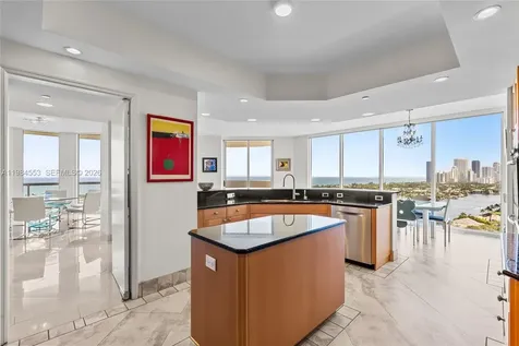 21200 Point Place Aventura FL 33180