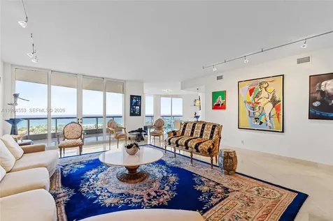 21200 Point Place Aventura FL 33180