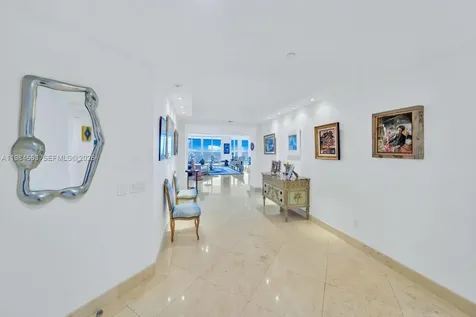 21200 Point Place Aventura FL 33180
