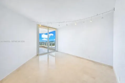 21200 Point Place Aventura FL 33180