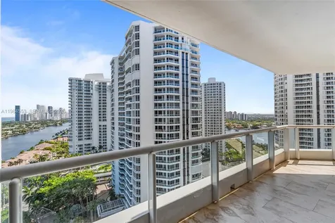 21200 Point Place Aventura FL 33180