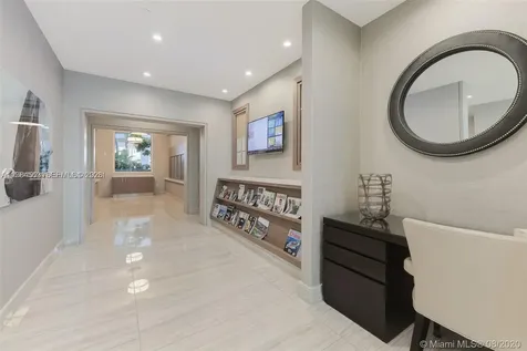 21200 Point Place Aventura FL 33180