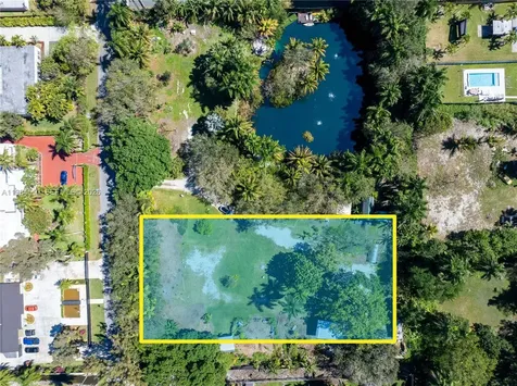 154TH Street - 861 North Miami Beach FL 33162