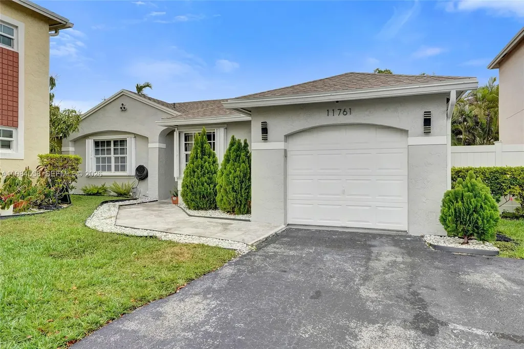 11761 NW 12th Street Pembroke Pines FL 33026
